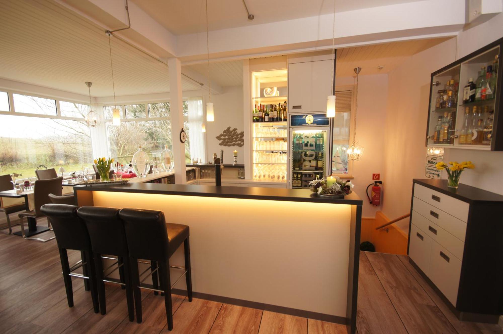 Hofhotel Kraehenberg เกรอมิทซ์ ภายนอก รูปภาพ
