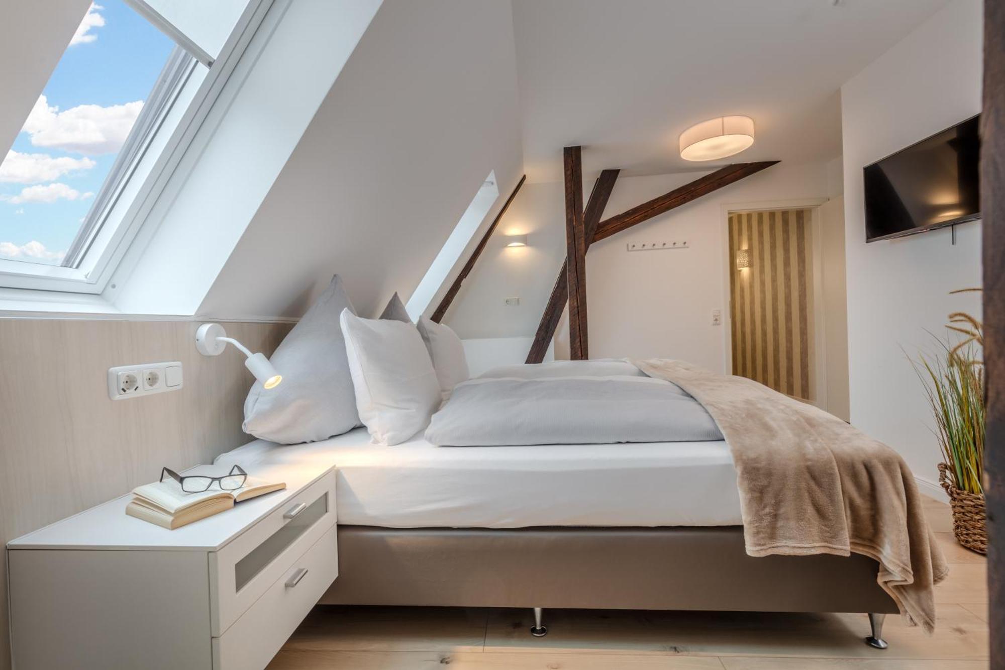 Hofhotel Kraehenberg เกรอมิทซ์ ห้อง รูปภาพ